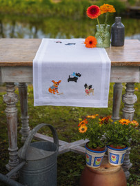 Embroidery Kit: Table Runner: Doggies by Vervaco