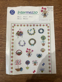 Intermezzo Flowers Chart Booklet by Anchor