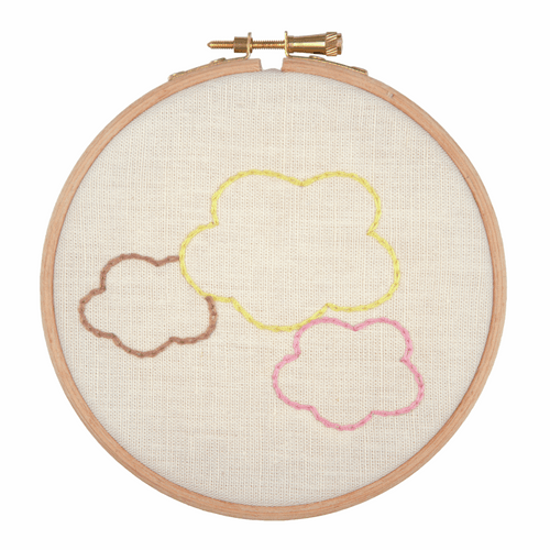 Embroidery Hoop Kit: Dream in the Clouds by Anchor