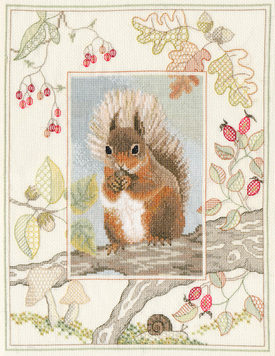 Wildlife – Red Squirrel Cross Stitch Kit by Derwentwater