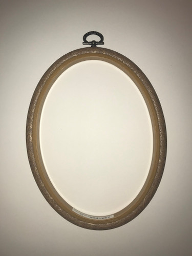 Oval Flexi Hoop Size 5 x 7 Inch