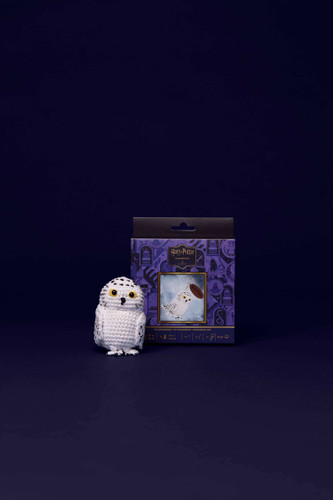 Harry Potter -Hedwig Keyring Amigurumi Crochet Kit By DMC 