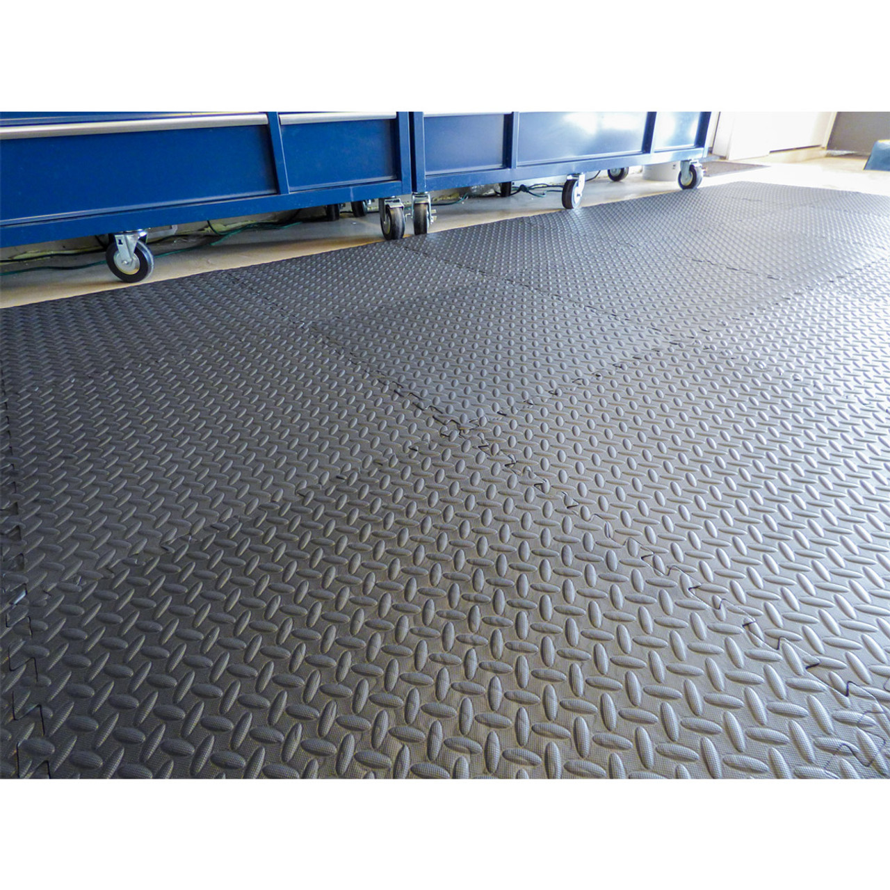 Diamond Plate Garage Floor Mat