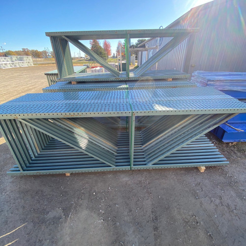 42"x144" Tear Drop Upright