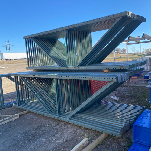 42"x140" Tear Drop Upright