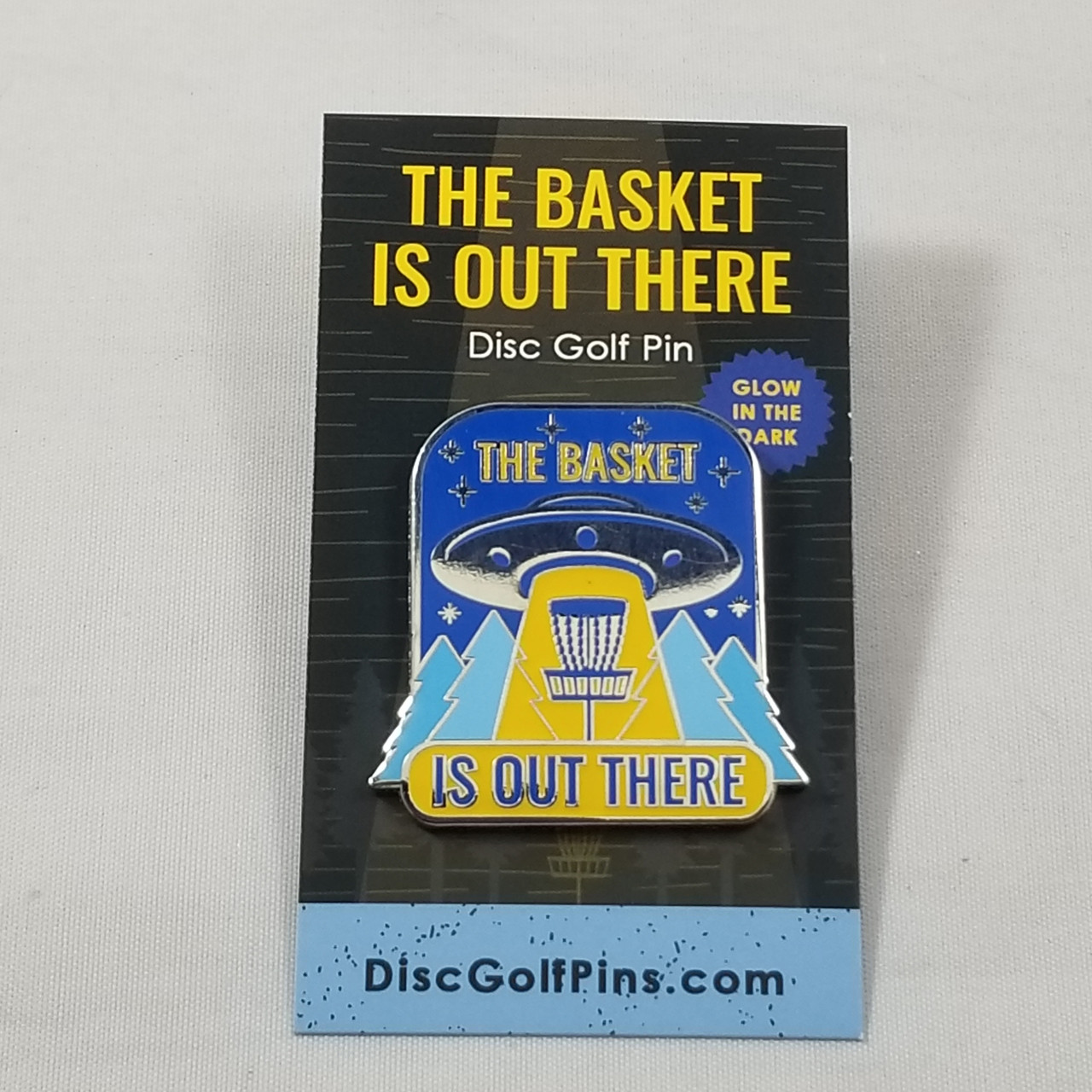 Disc Golf Pins Basket is Out There
