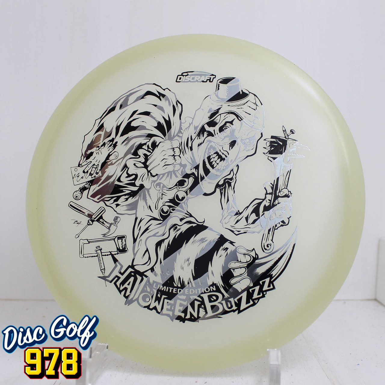 Discraft Buzzz Mega Glo 2025 Halloween 180.9g Black/Silver Foil C
