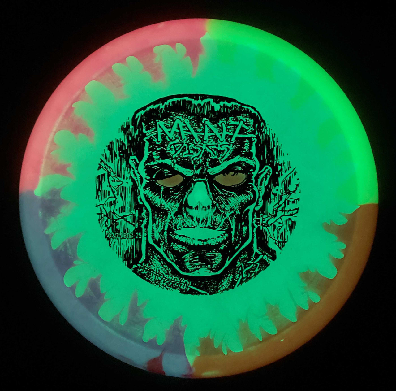 Mint Lobster Nocturnal Glow - Halloween CM Dyes 179.0g NYellow/Red/Purple/Pink Glow