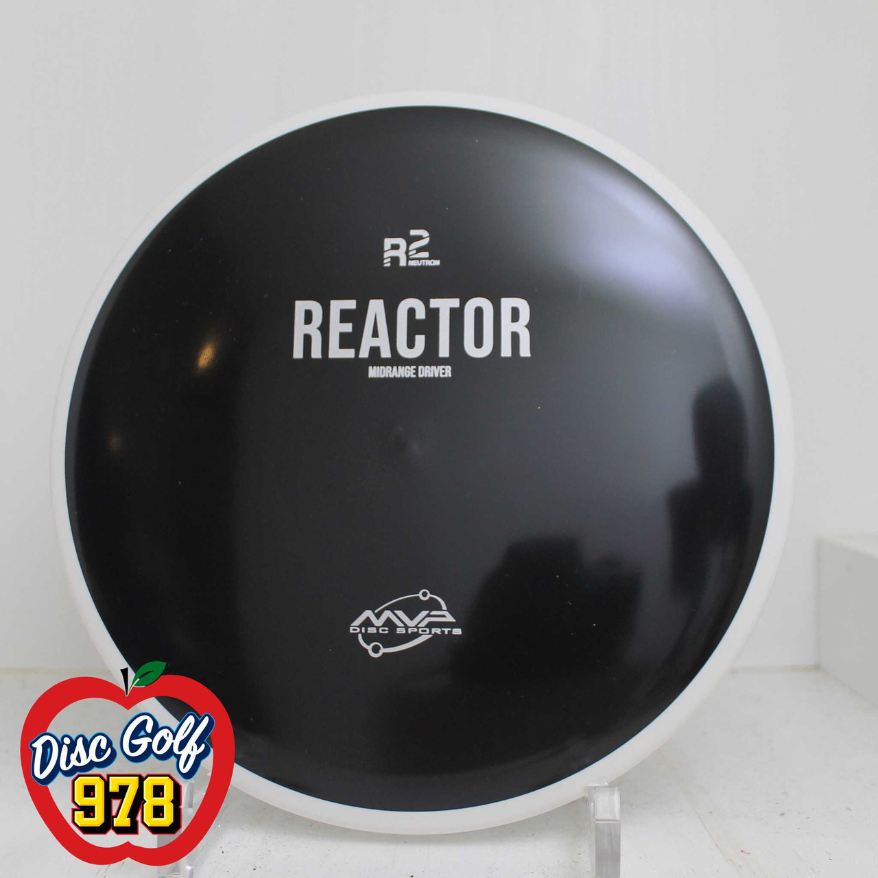 MVP Reactor R2 Neutron 174.9 White-Black