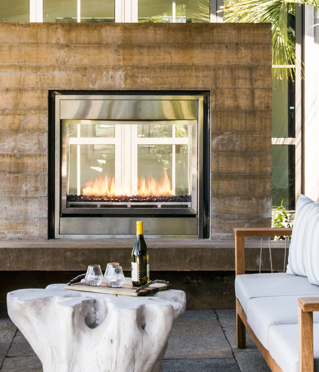 Montigo HL38SVON gas fireplace — official HL38SVO installation image
