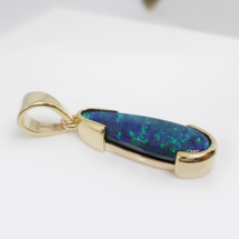 Bespoke Feature: 9ct Yellow Gold Opal Pendant