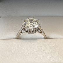 Bespoke Feature: Platinum Shouldered Solitaire Diamond Ring
