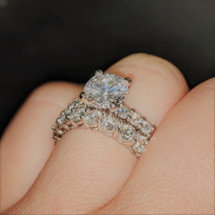 Bespoke Feature: 18ct White Gold Diamond Engagement & Wedding Ring