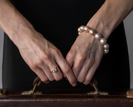 What are June's birthstones?