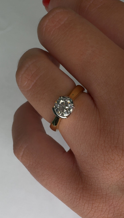 18ct Yellow Gold Solitaire Diamond Ring (0.85ct)