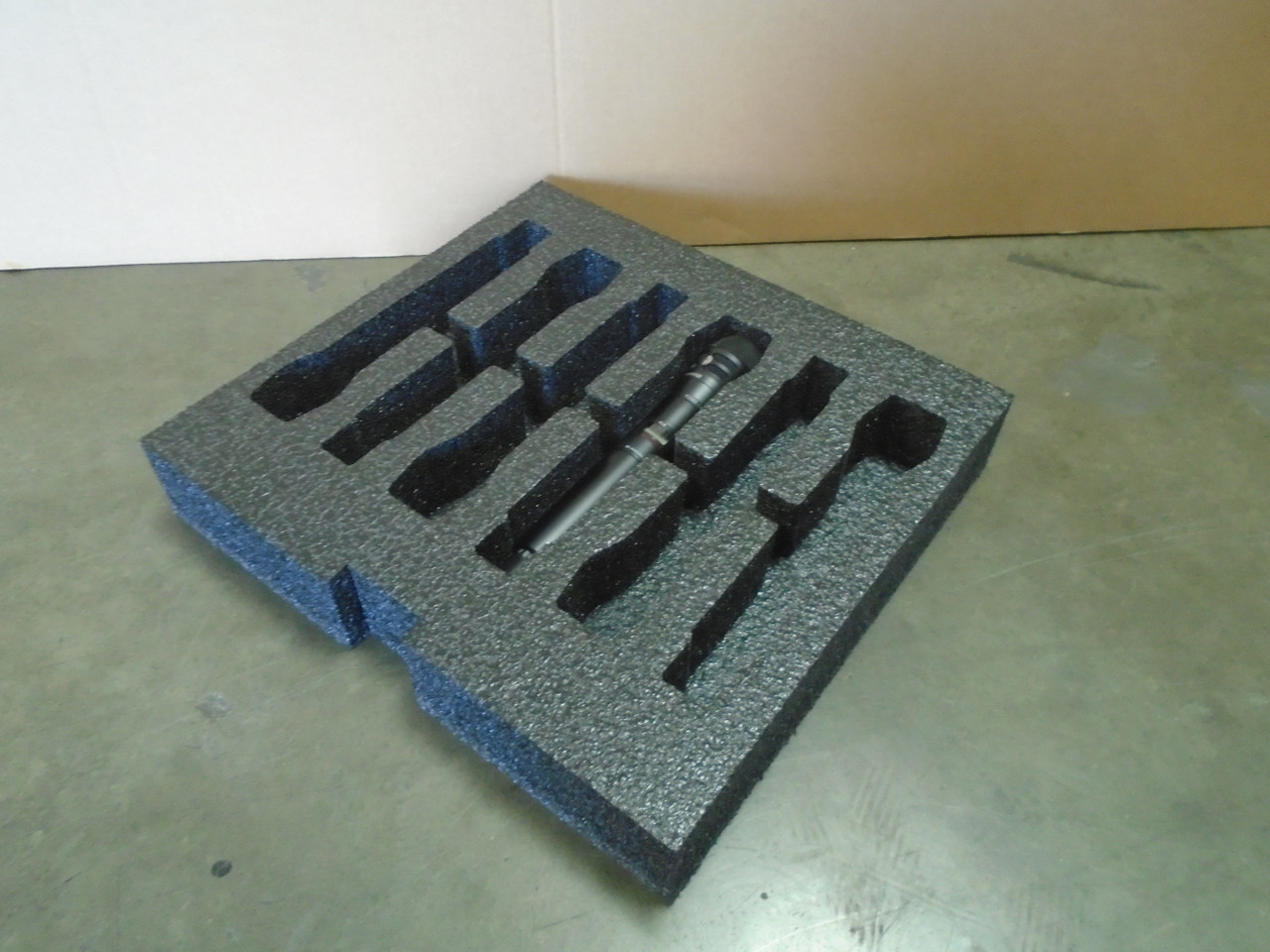 Custom 2-RU Foam Insert for 6-Pack Shure AD2 Axient Digital Handheld