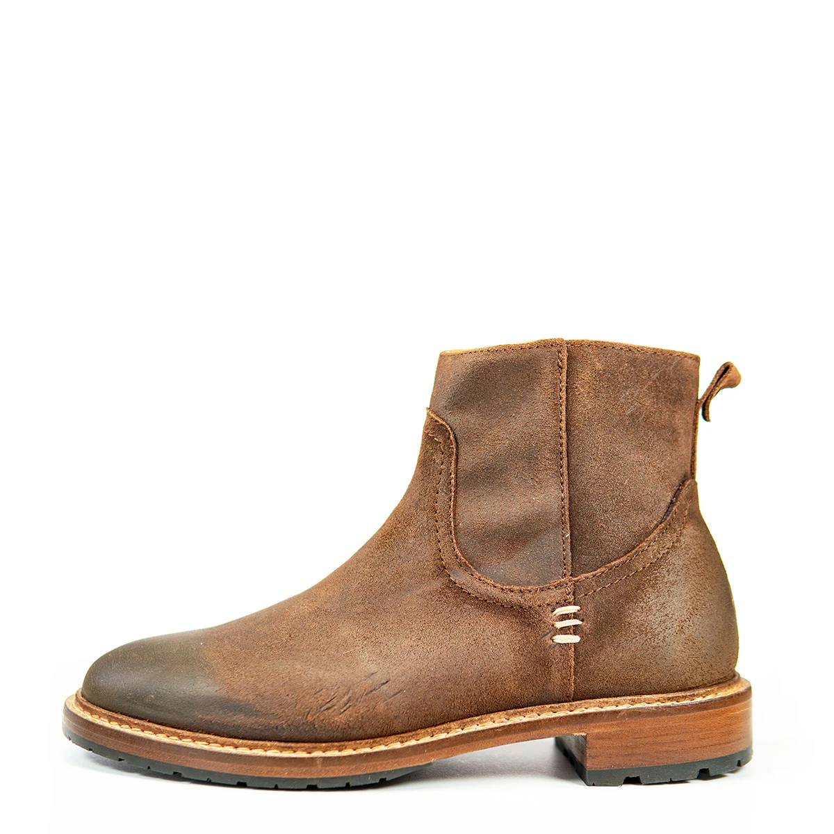 Sleek Men’s Boots Step up your style game with these sleek black boots  main image 4