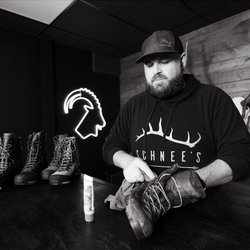 Schnee + MTNTOUGH Boots 101 Schnee + MTNTOUGH Boots 101