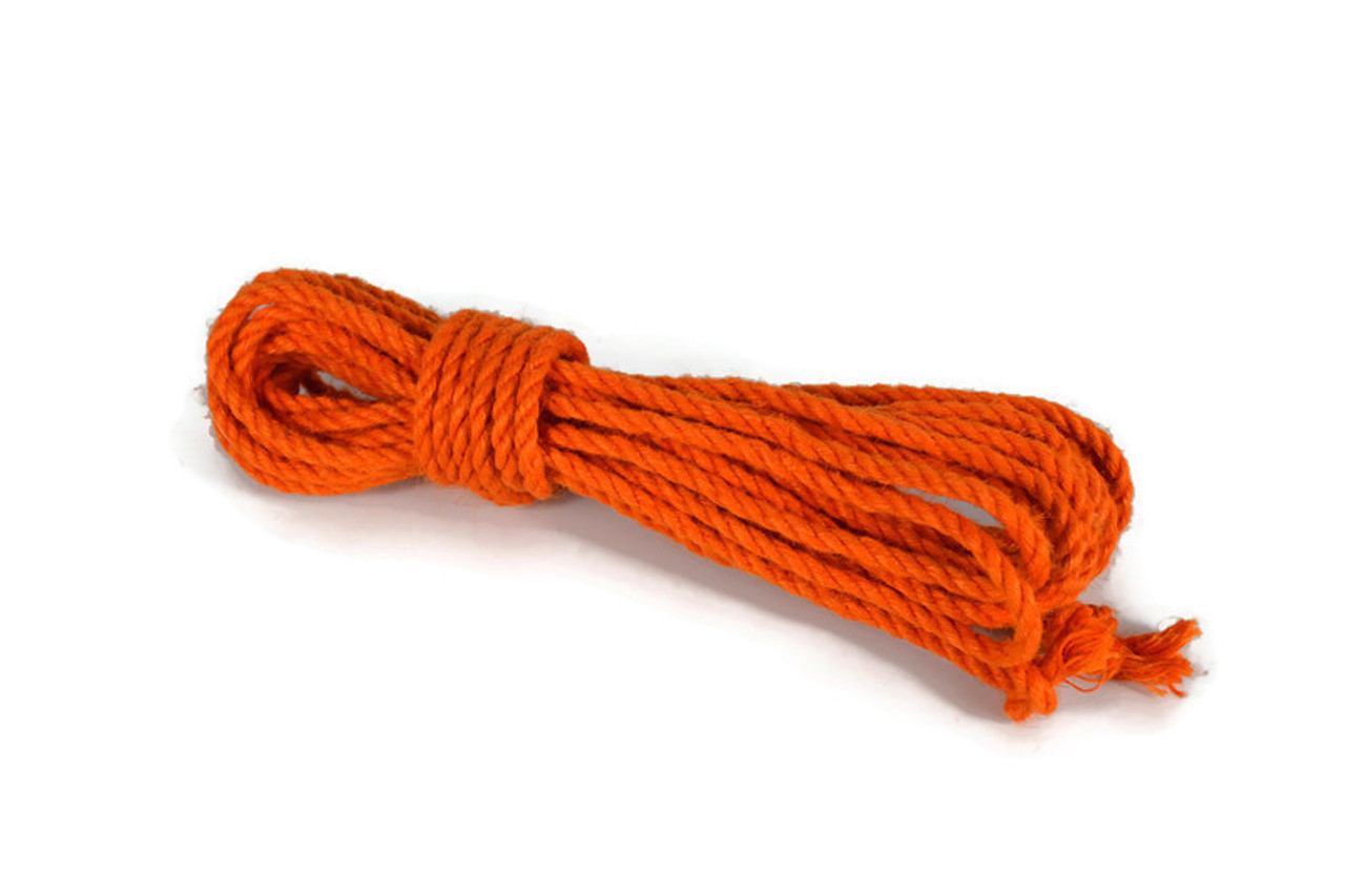 Orange dyed jute rope, single yarn, 6mm x 8m (26.25ft)