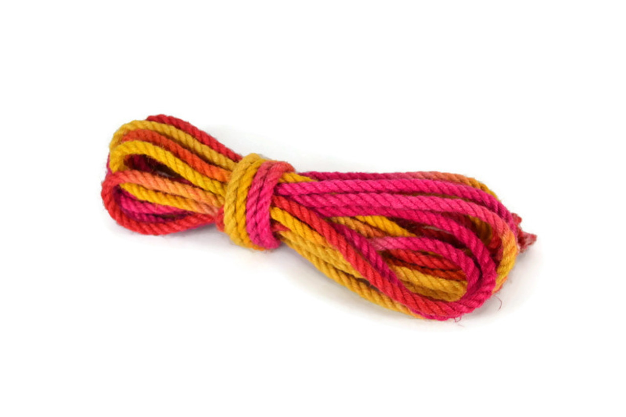 Multi-coloured pastel dyed jute rope, single yarn, 6mm x 9m
