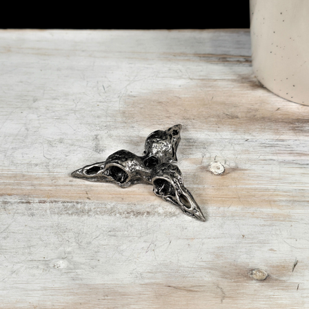 Silver Raven Skull Metal Sphere Stand
