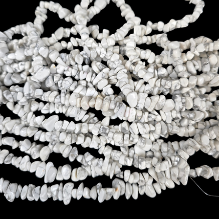 White Howlite 75cm-80cm Chips Strand
