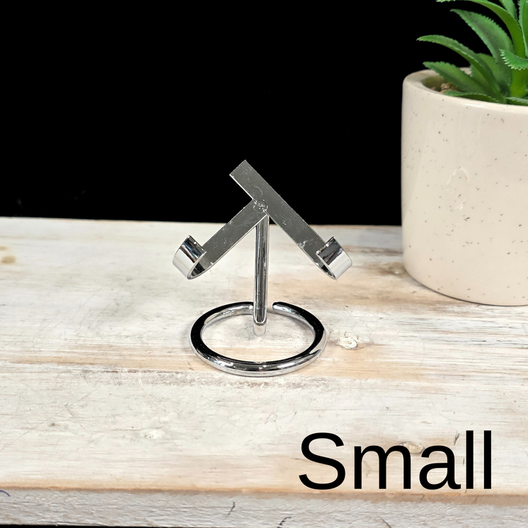 Small Silver Metal Heart Stand (for 8cm-10cm diam. hearts)