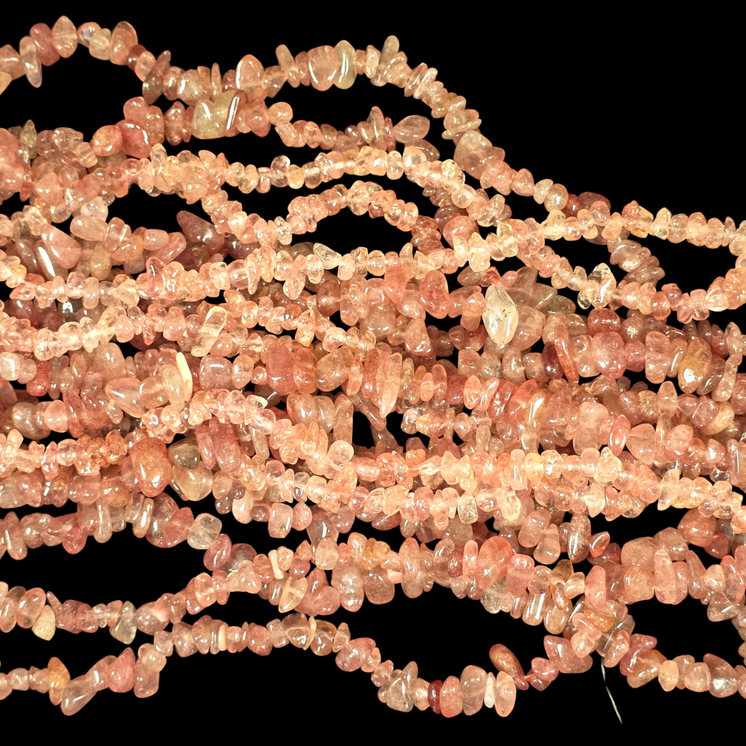 Strawberry Quartz 75cm-80cm Chips Strand