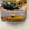 Auto World 1:64 1981 Chevrolet Silverado Fleetside Custom Lowered In Beige Hobby Exclusive 