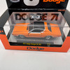 M2 Machines 1:64 Auto Thentics 1971 Dodge Charger SE 383 Release 110 