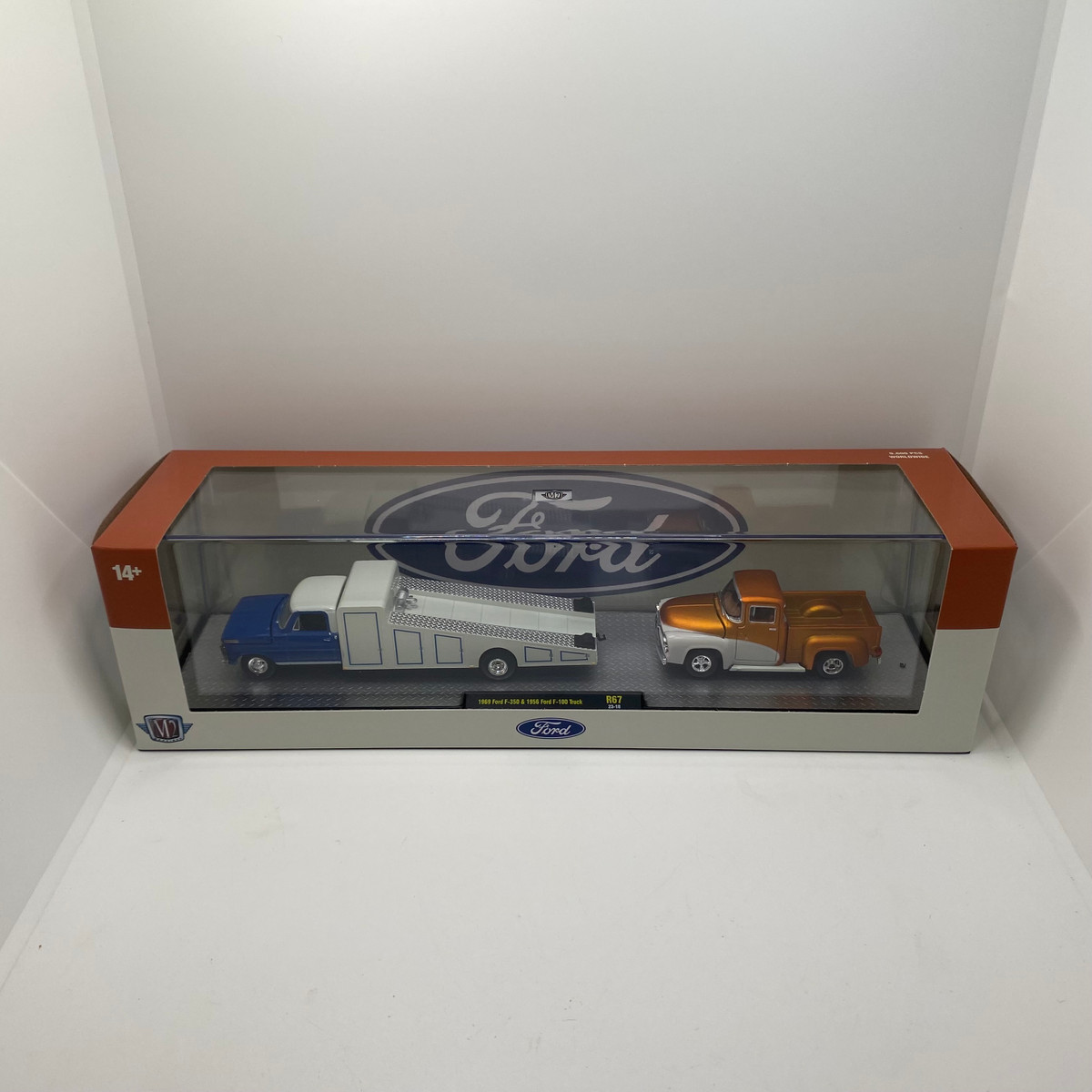 M2 Machines Auto Haulers 1969 Ford F-350 & 1956 Ford F-100 Truck