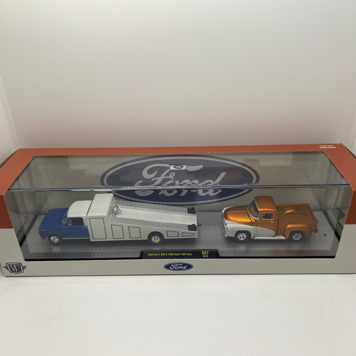 M2 Machines Auto Haulers 1969 Ford F-350 & 1956 Ford F-100 Truck