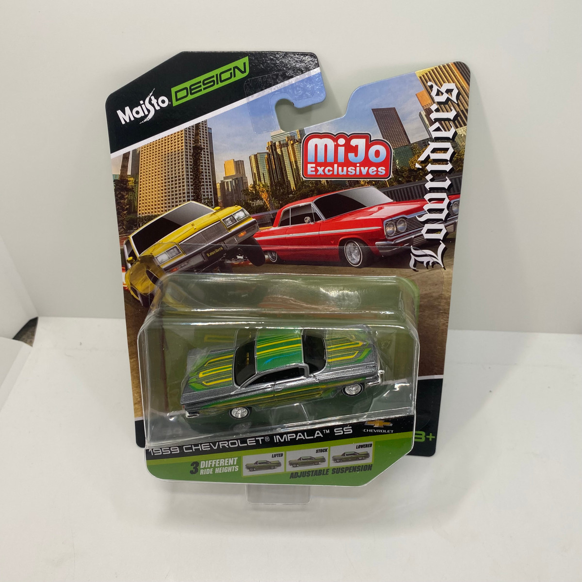 Maisto Special Edition 1959 ミニカー Maisto 1:64 1959 Chevrolet Impala SS - Silver - Design
