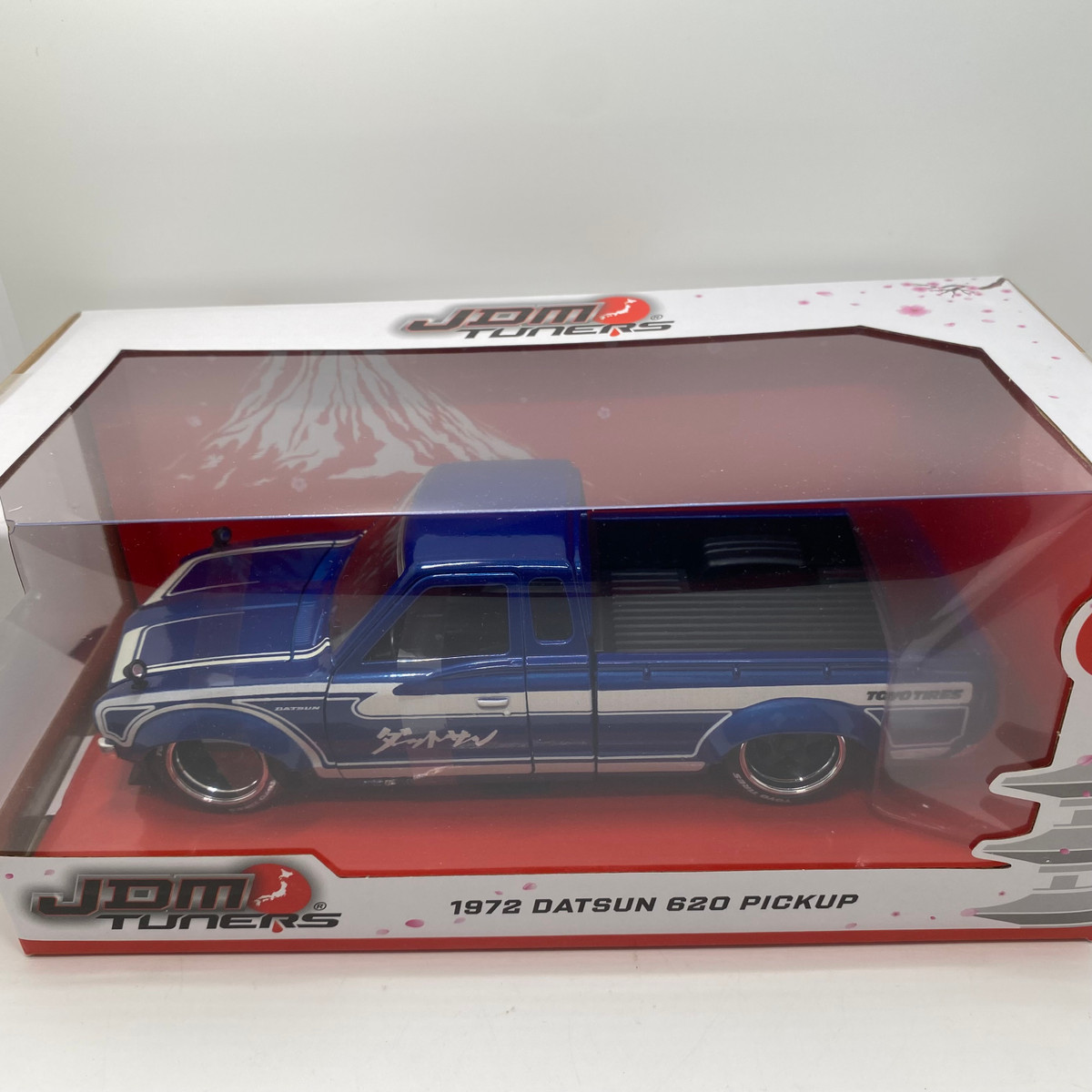 Jada 1:24 JDM Tuners 1972 Datsun 620 Pickup - Kev's Diecast