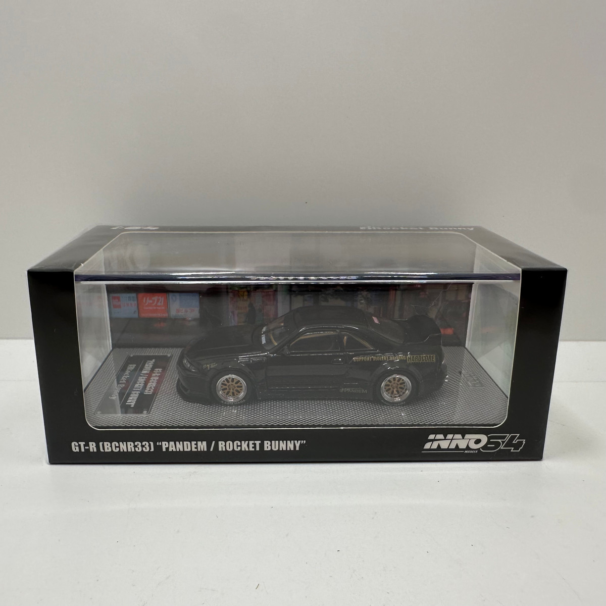 INNO 64 NISSAN GT-R Pandem Rocket Bunny - Kev's Diecast Collectibles