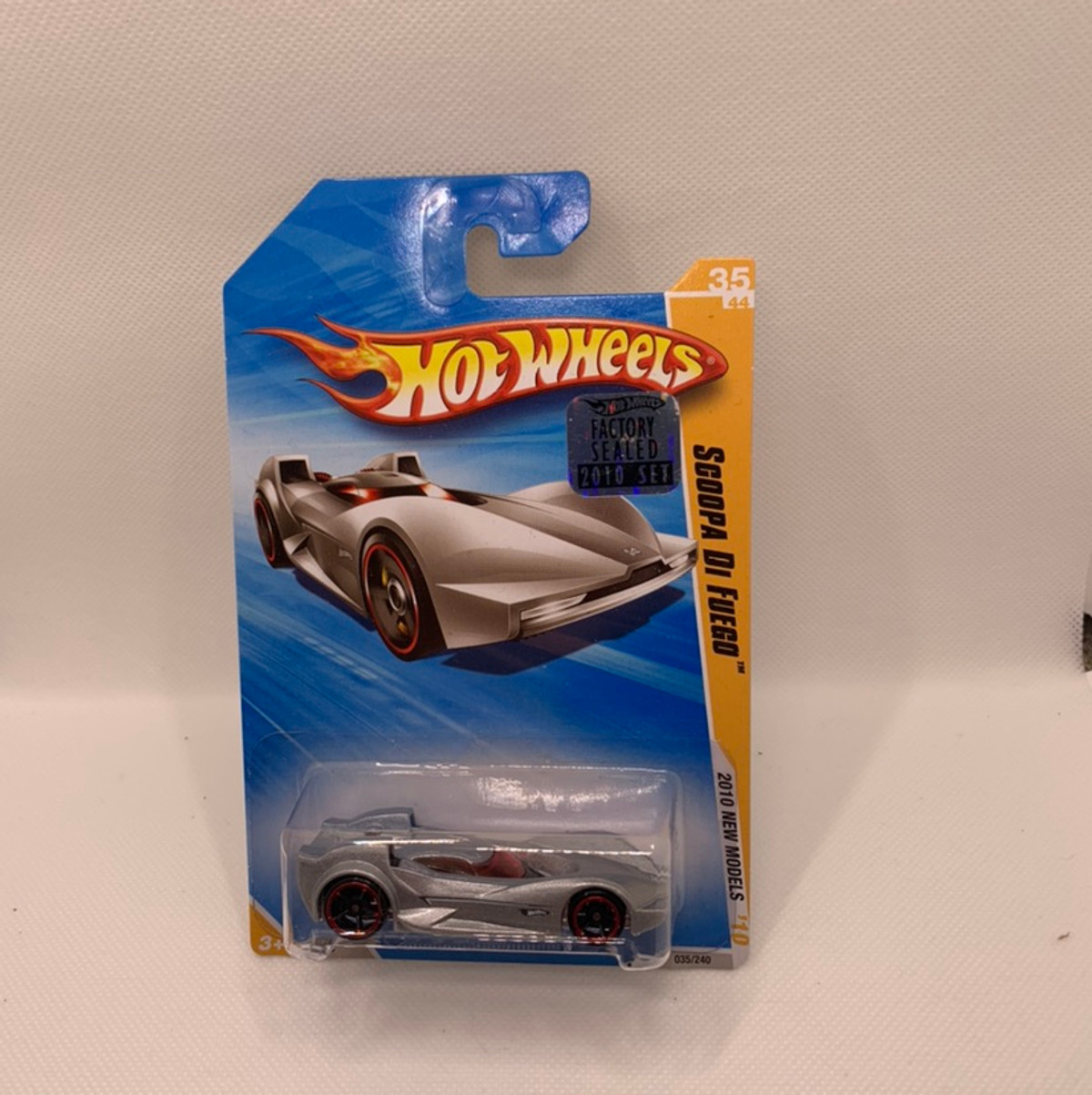 2010 Hot wheels New Models Scoopa DI Fuego Silver Version With Factory Set  Sticker