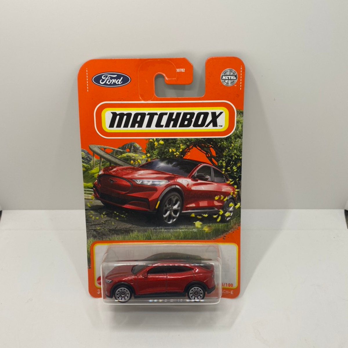 2022 Matchbox 2021 Ford Mustang Mach-E