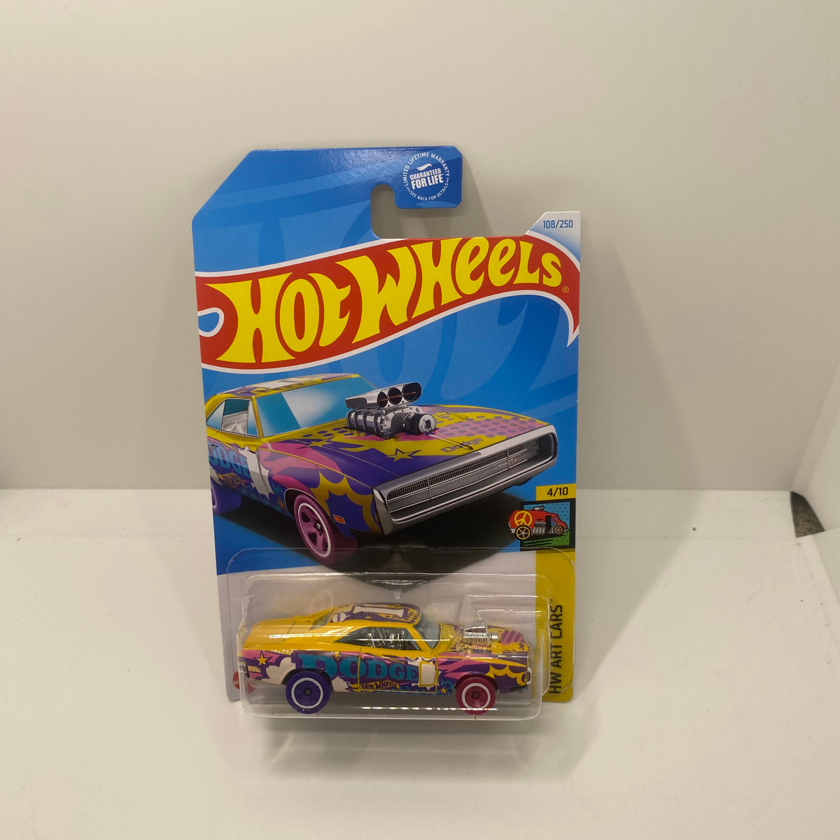 2024 Hot wheels E Case 70 Dodge Charger R/T USA Carded