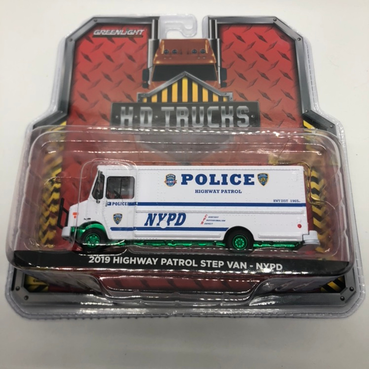 Greenlight H.D. Trucks Green Machine 2019 Highway Patrol Step Van NYPD