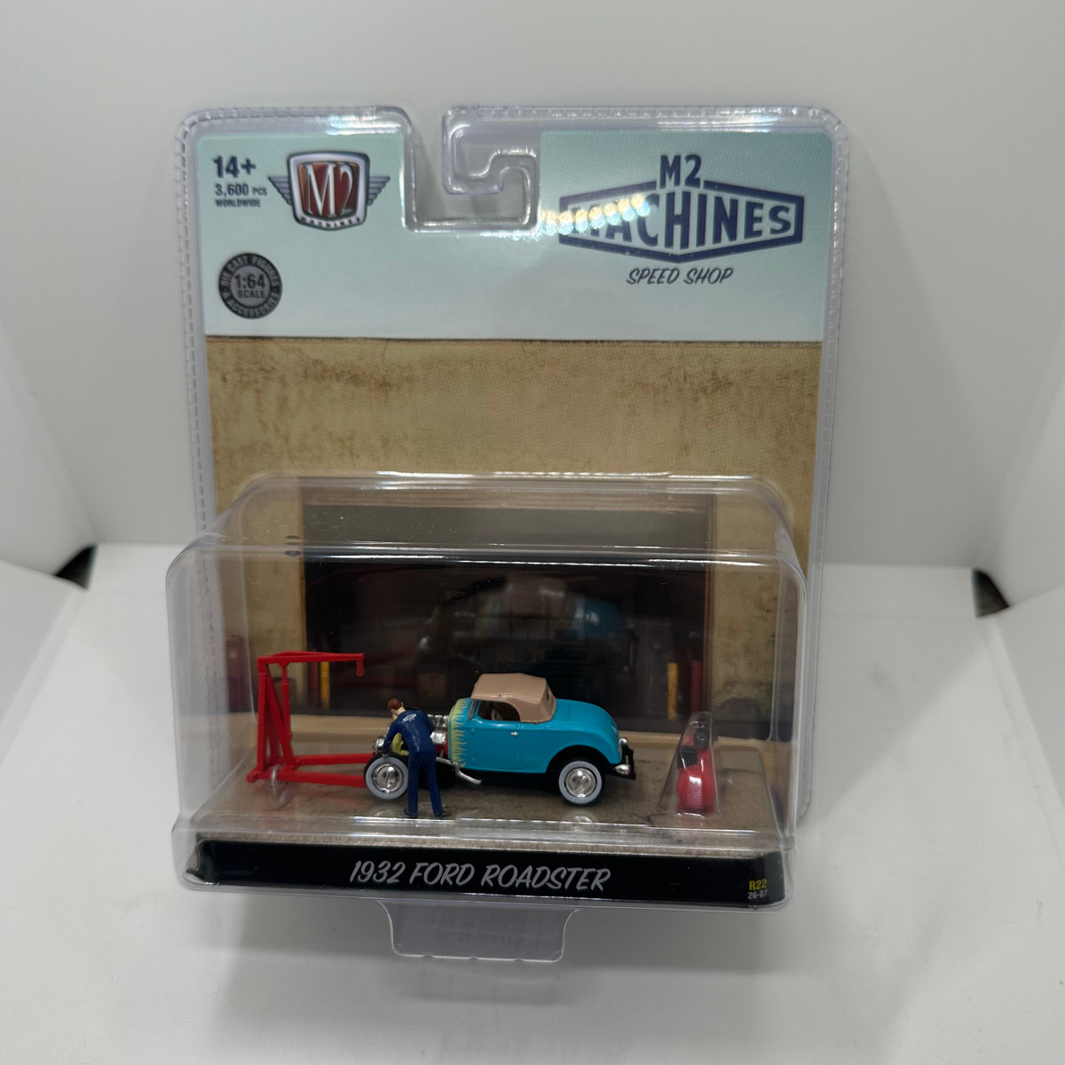 M2 Machines 1/64 Dioramas Speed Shop 1932 Ford Roadster Release 22 