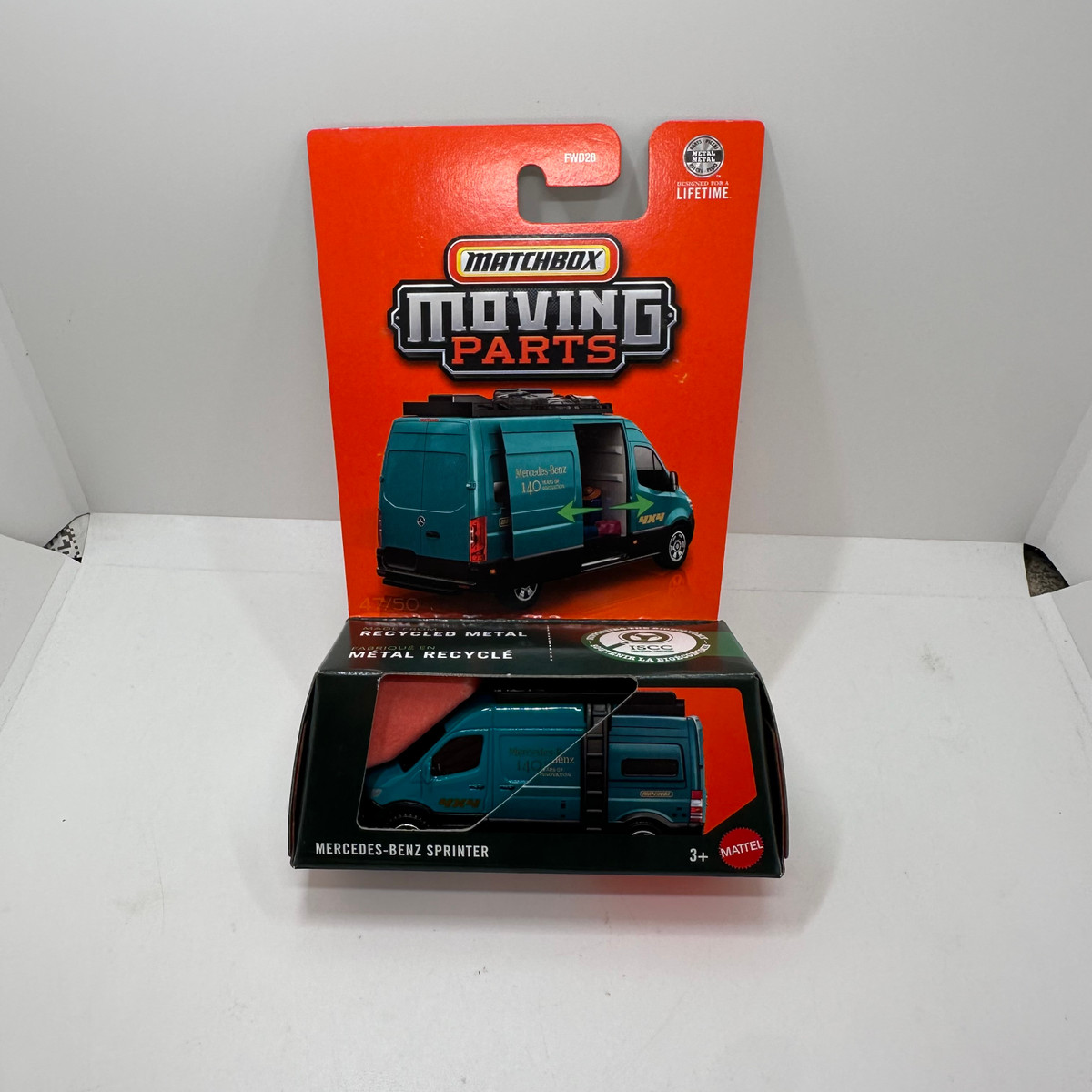 2026 Matchbox Moving Parts Mercedes-Benz Sprinter Release R 