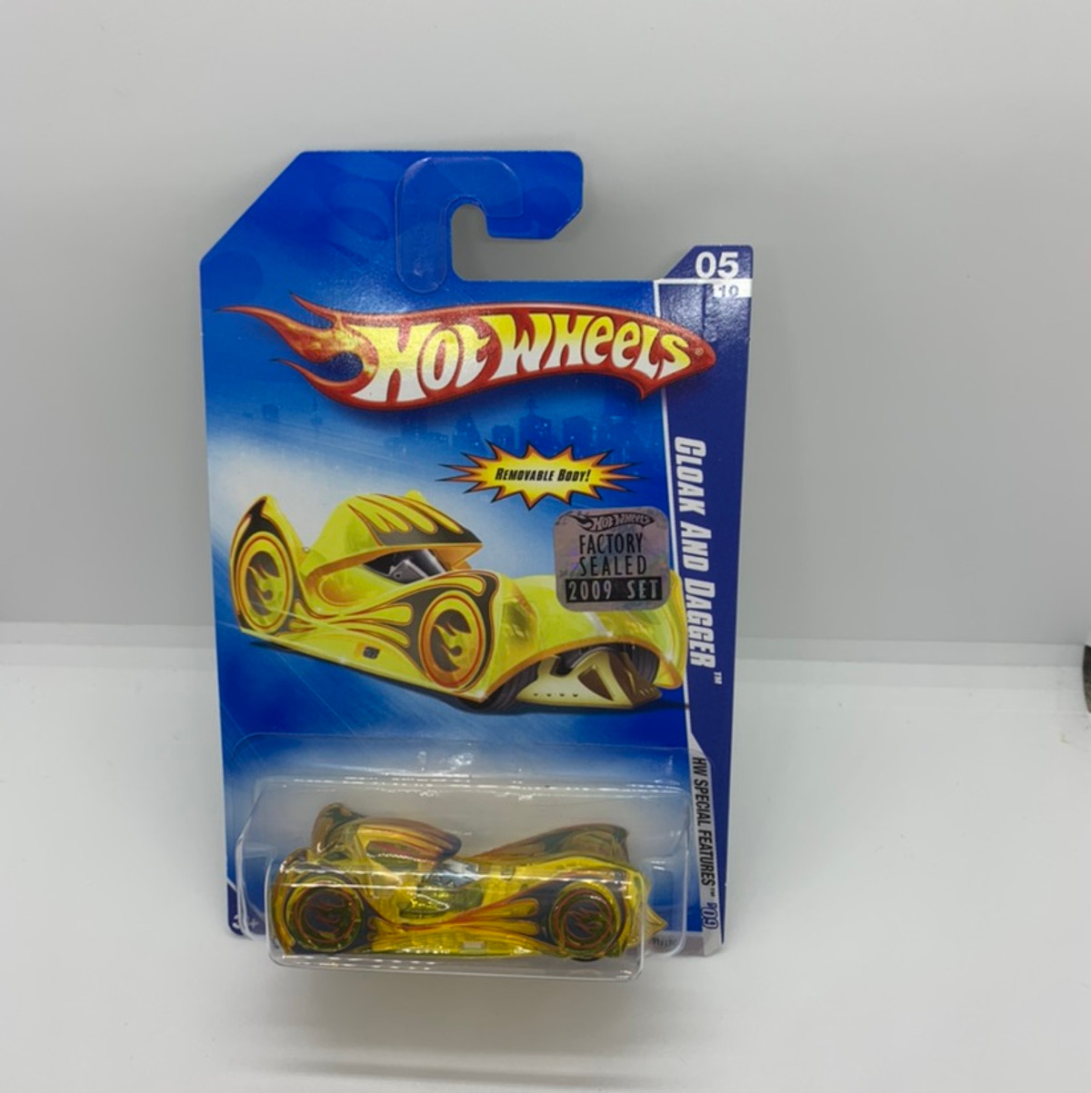 2009 Hot wheels Cloak And Dagger Yellow Version With Factory Set Sticker 