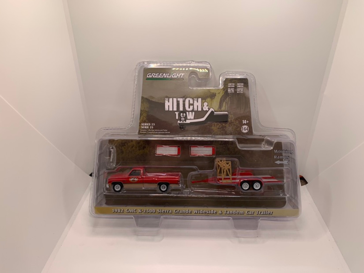 Greenlight Hitch & Tow 1982 GMC K-2500 Sierra Grande Wideside & Tandem Car Trailer Series 25