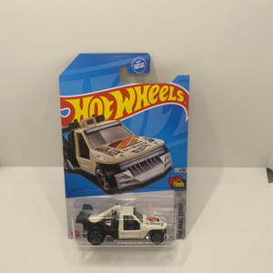 2023 Hot wheels L Case Lolux USA Carded 