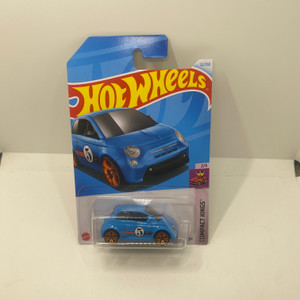 2024 Hot wheels H Case Fiat 500e 