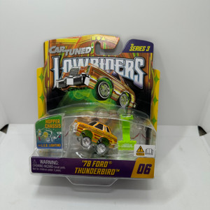 Car Tuned 1:64 LED Lowriders Show Glow 78 Ford Thunderbird Hopper Chassis Series 3 