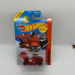 2014 Hot wheels Rig Storm With Factory Set Sticker 