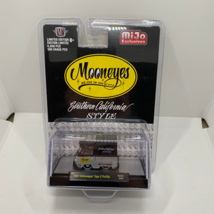 M2 Machines 1:24 1976 GMC Sierra Grande 15 Mooneyes Custom Limited