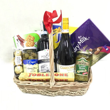 Italian & French Wine Deli Basket Italian & French Wine Deli Basket
