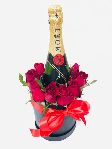 Roses & Moët Premium Box